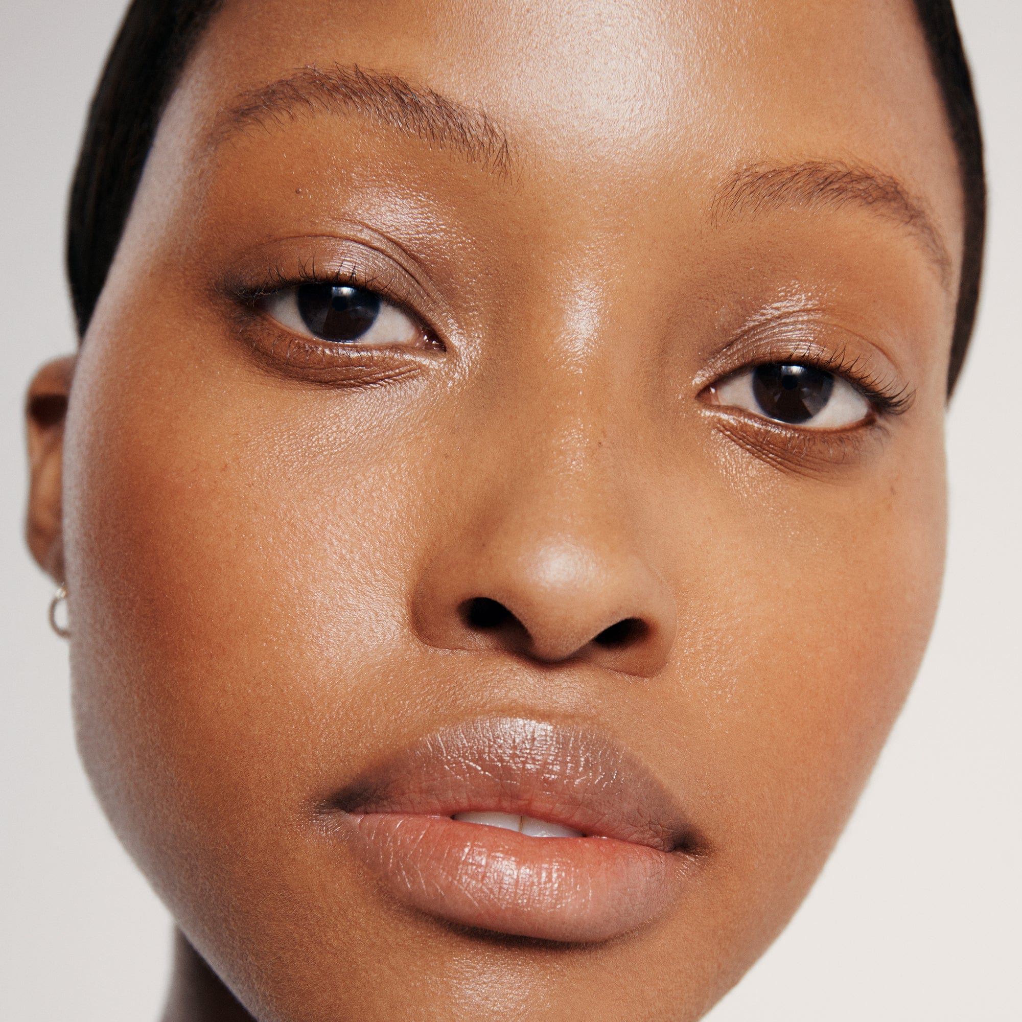Skin Clarity Gentle Exfoliating Cleanser - Image 4