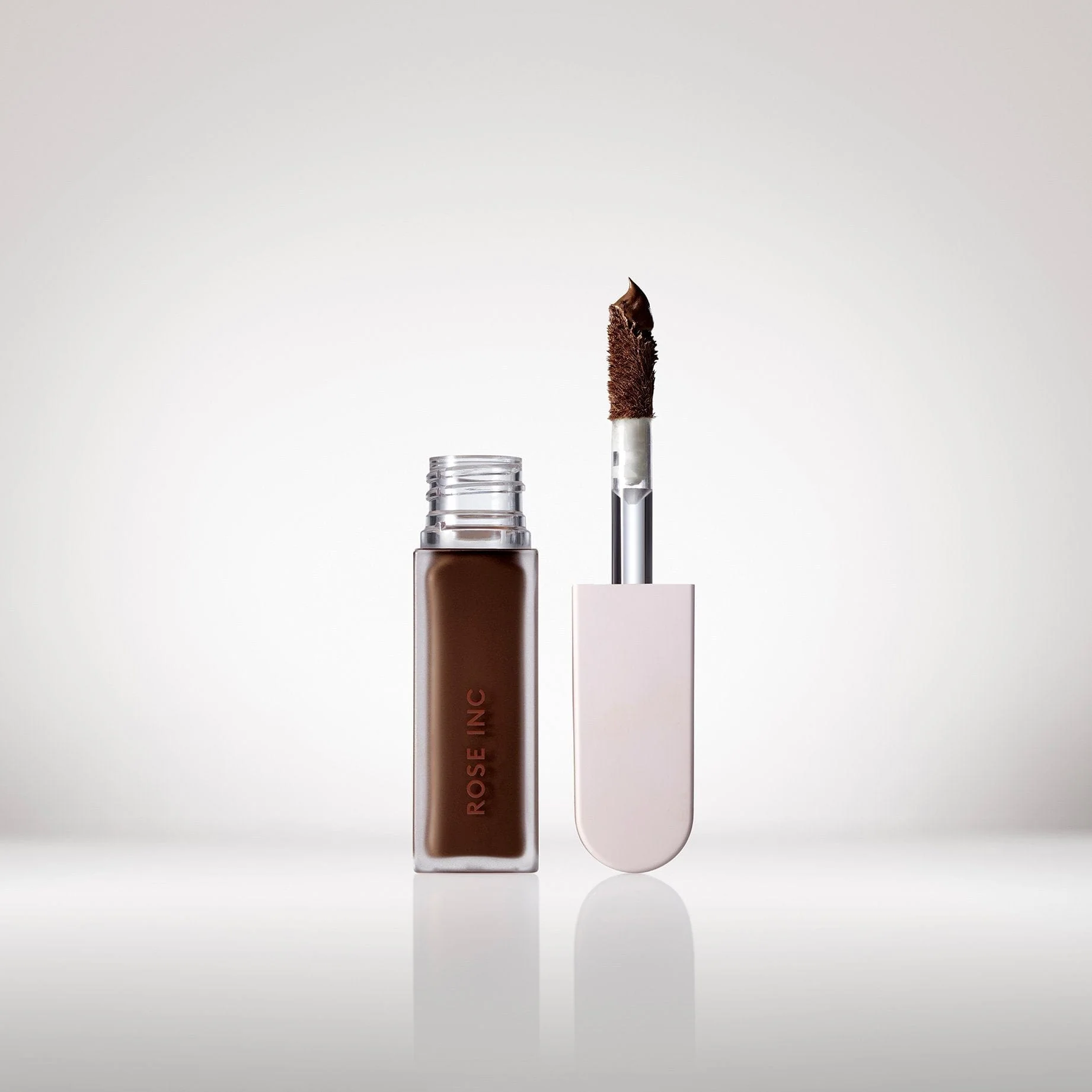 Softlight Luminous Hydrating Concealer - Image 19