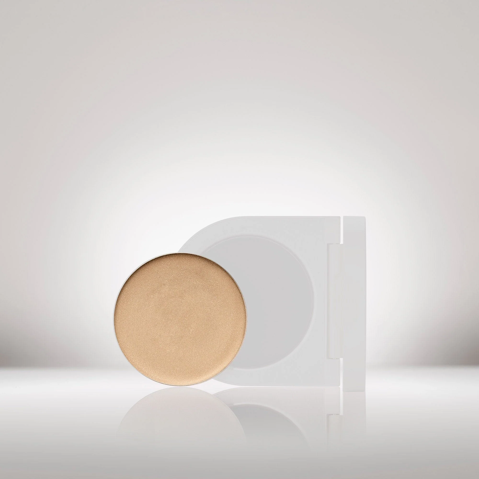 Solar Radiance Hydrating Cream Highlighter Refill - Image 3